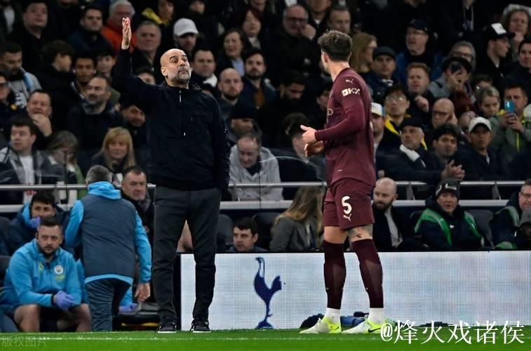 沃尔科特:维拉确实也是争冠对手,不过我还是对曼城感到担忧 沃尔科特:维拉确实也是争冠对手,不过我还是对曼城感到担忧